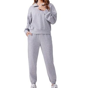 Light Gray Crew Neck Cuffed Sleeve Sweatshirt